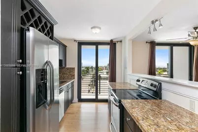 8100 Byron Ave #501, Miami Beach, FL 33141 - Photo 3