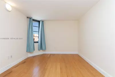 8100 Byron Ave #501, Miami Beach, FL 33141 - Photo 13