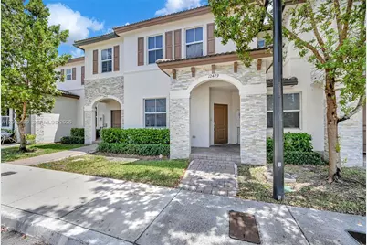 12429 NW 23rd Ct #12429, Miami, FL 33167 - Photo 1