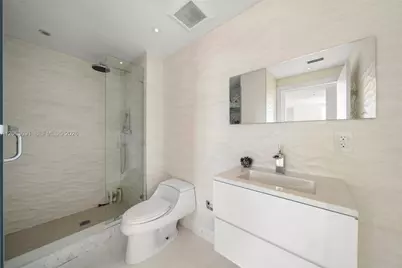 90 Alton Rd #PH3209, Miami Beach, FL 33139 - Photo 15
