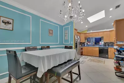 3740 Marlberry Ln, Miramar, FL 33025 - Photo 15