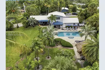 3721 NE 15th Ave, Oakland Park, FL 33334 - Photo 3