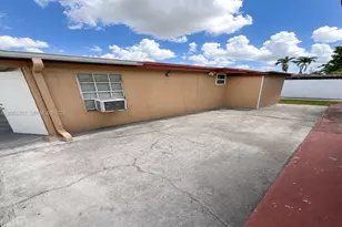 142 E 45th St, Hialeah, FL 33013 - Photo 7