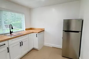 117 NE 115th St, Miami, FL 33161 - Photo 1