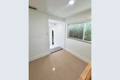 117 NE 115th St #1, Miami, FL 33161 - Photo 3