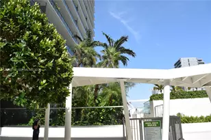 1111 SW 1st Ave, Miami, FL 33130 - Photo 7