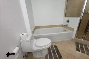 1111 SW 1st Ave, Miami, FL 33130 - Photo 17