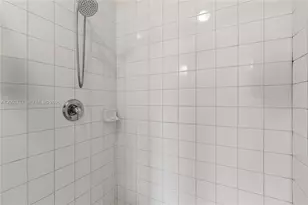 9052 Plymouth Pl, Tamarac, FL 33321 - Photo 17