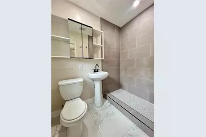 150 NE 59th St, Miami, FL 33137 - Photo 29