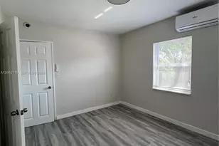 150 NE 59th St, Miami, FL 33137 - Photo 25