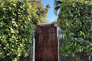 150 NE 59th St, Miami, FL 33137 - Photo 37