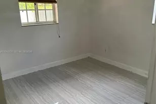 10321 SW 51st St, Miami, FL 33165 - Photo 11