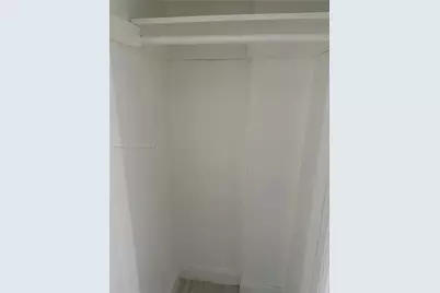10321 SW 51st St, Miami, FL 33165 - Photo 13