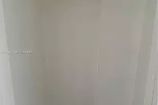 10321 SW 51st St, Miami, FL 33165 - Photo 13