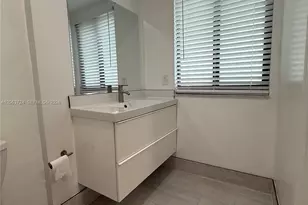 10672 SW 79th Terrace, Miami, FL 33173 - Photo 19