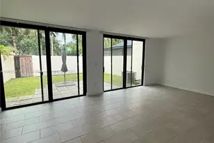 10672 SW 79th Terrace, Miami, FL 33173 - Photo 7