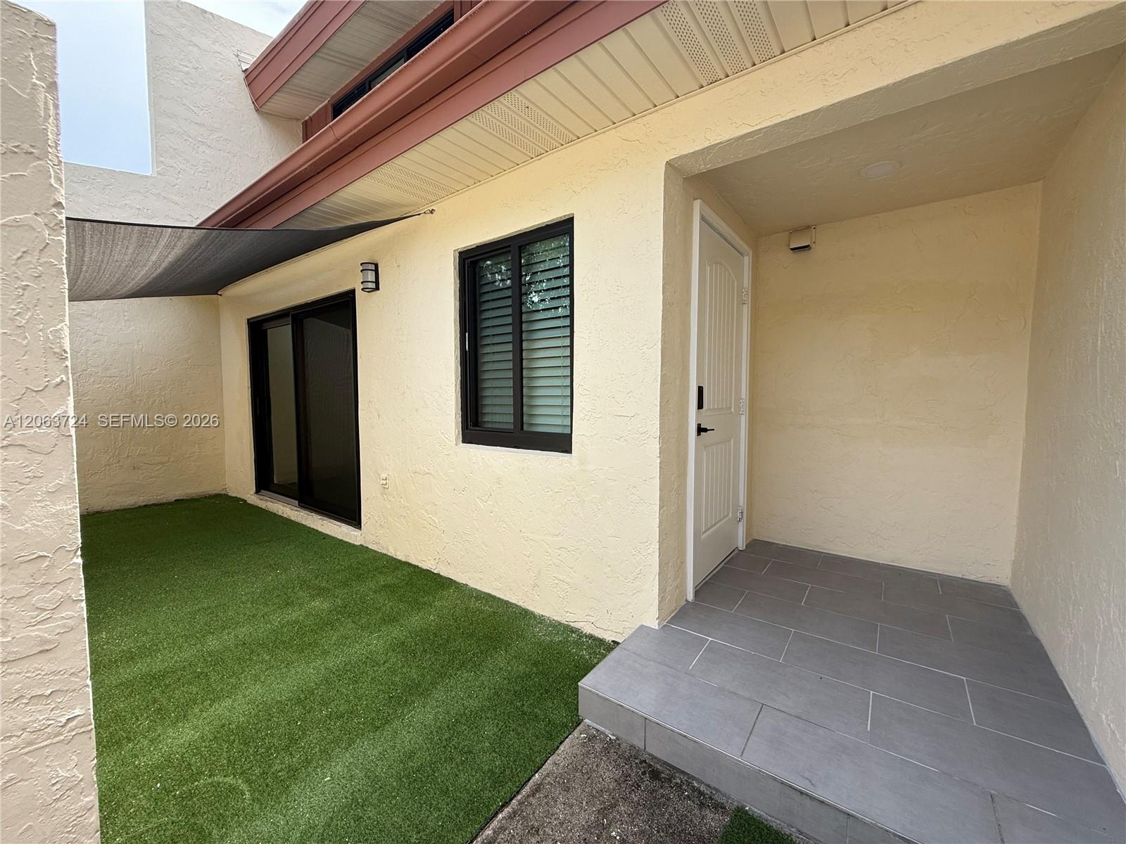 10672 SW 79th Terrace - 10672 SW 79th Terrace, Miami, FL 33173 Luxury Property | Jose Angel Pina