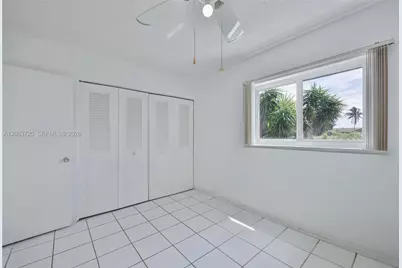 7100 NW 66th Ter, Tamarac, FL 33321 - Photo 17