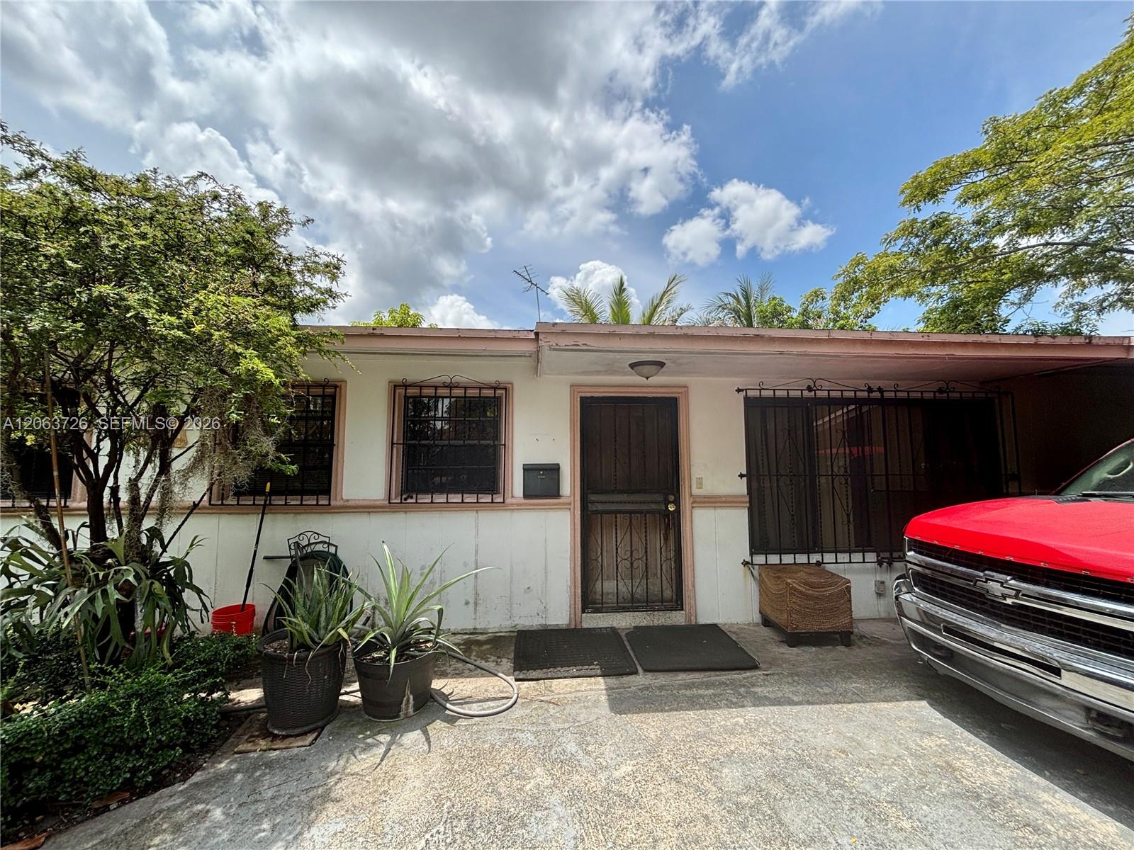 5300 SW 103rd Pl - 5300 SW 103rd Pl, Miami, FL 33165 Luxury Property | Jose Angel Pina