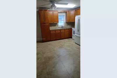 1480 NW 20th Ct, Fort Lauderdale, FL 33311 - Photo 3