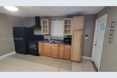 1115 SW 25th Ave #B, Fort Lauderdale, FL 33312 - Photo 5