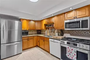 3140 S Ocean Dr, Hallandale Beach, FL 33009 - Photo 31