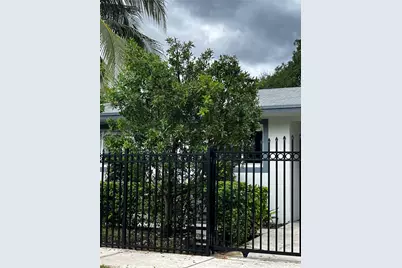 6301 NW 1st Pl, Miami, FL 33150 - Photo 43