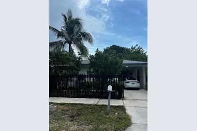 6301 NW 1st Pl, Miami, FL 33150 - Photo 7