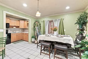 266 SW 7th Ct, Deerfield Beach, FL 33441 - Photo 9