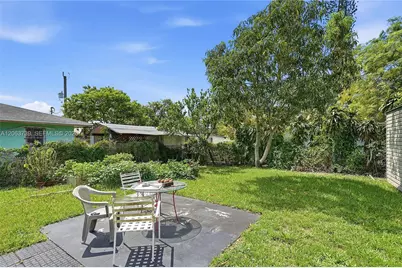 266 SW 7th Ct, Deerfield Beach, FL 33441 - Photo 27
