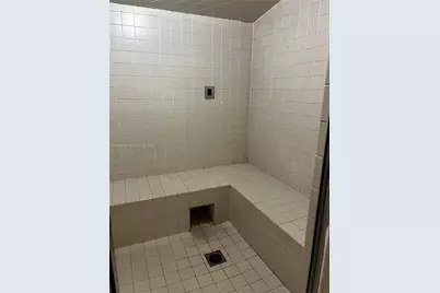111 Royal Park Dr #1F, Oakland Park, FL 33309 - Photo 39