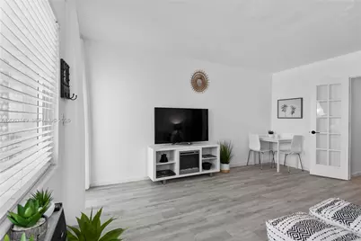 641 Espanola Way #24, Miami Beach, FL 33139 - Photo 11