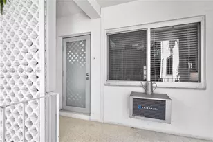 641 Espanola Way, Miami Beach, FL 33139 - Photo 27