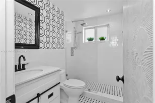 641 Espanola Way, Miami Beach, FL 33139 - Photo 31