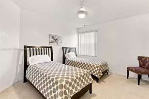 344 SW 159th Ln, Pembroke Pines, FL 33027 - Photo 23