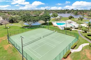 1623 E Harmony Lake Cir, Davie, FL 33324 - Photo 35