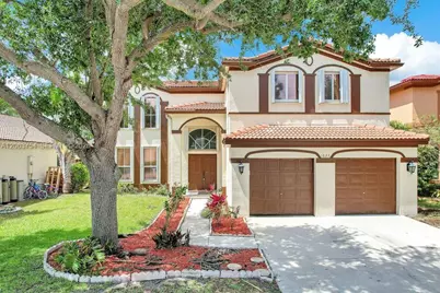 1623 E Harmony Lake Cir, Davie, FL 33324 - Photo 3