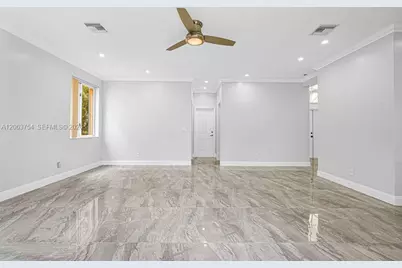 1623 E Harmony Lake Cir, Davie, FL 33324 - Photo 79