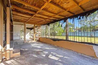 760 NE 147th St, North Miami, FL 33161 - Photo 31