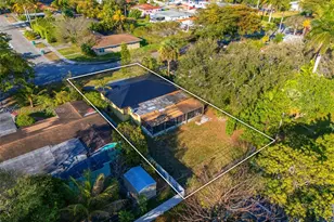 760 NE 147th St, North Miami, FL 33161 - Photo 37