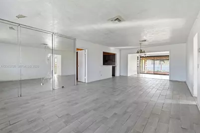 760 NE 147th St, North Miami, FL 33161 - Photo 3