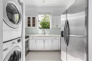 3037 Center St, Miami, FL 33133 - Photo 15