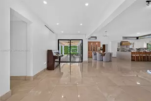 8880 SW 149th St, Palmetto Bay, FL 33176 - Photo 7