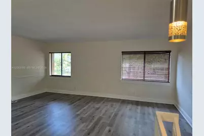 214 Wimbledon Lake Dr #57, Plantation, FL 33324 - Photo 3