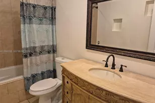 214 Wimbledon Lake Dr, Plantation, FL 33324 - Photo 11