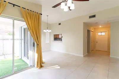 1494 Springside Dr #1494, Weston, FL 33326 - Photo 9