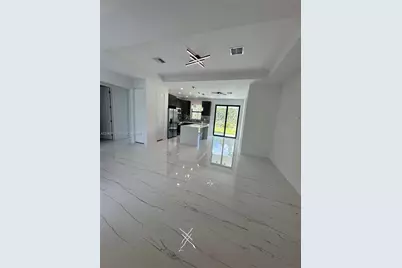 3525 43 Ave, N.E., Naples, FL 34120 - Photo 5