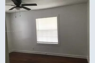 429 49th St, West Palm Beach, FL 33407 - Photo 11