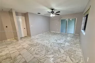 320 NW 61st Ave, Miami, FL 33126 - Photo 15