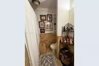 19800 SW 180 Ave Unit 570, Miami, FL 33187 - Photo 23